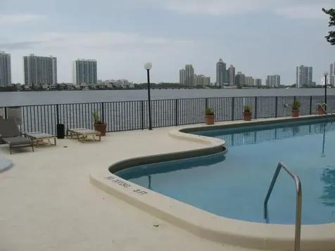 17500 N Bay Road Sunny Isles Beach FL 33160