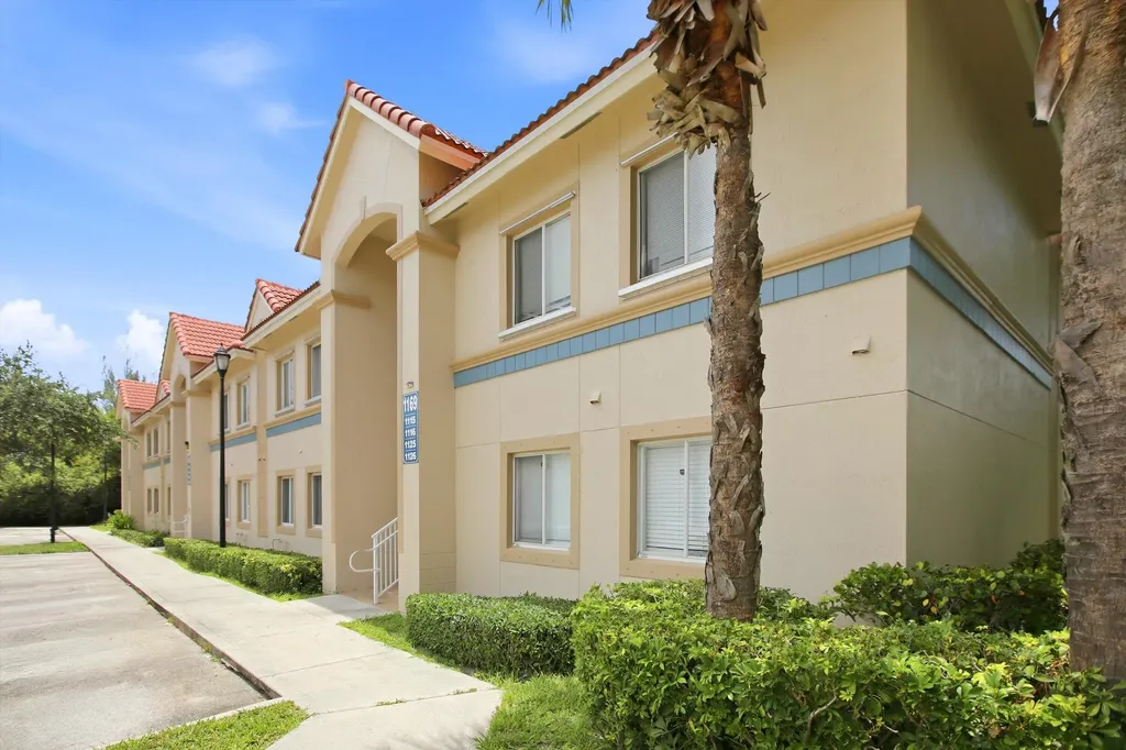 1169 Golden Lakes Boulevard West Palm Beach FL 33411