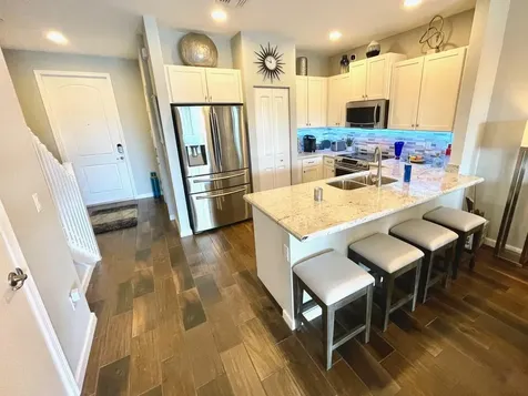 4218 N Dixie Highway Oakland Park FL 33334