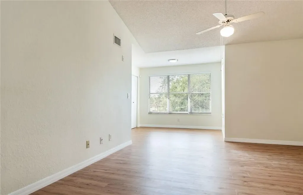 417 Vista Isle Drive Sunrise FL 33325