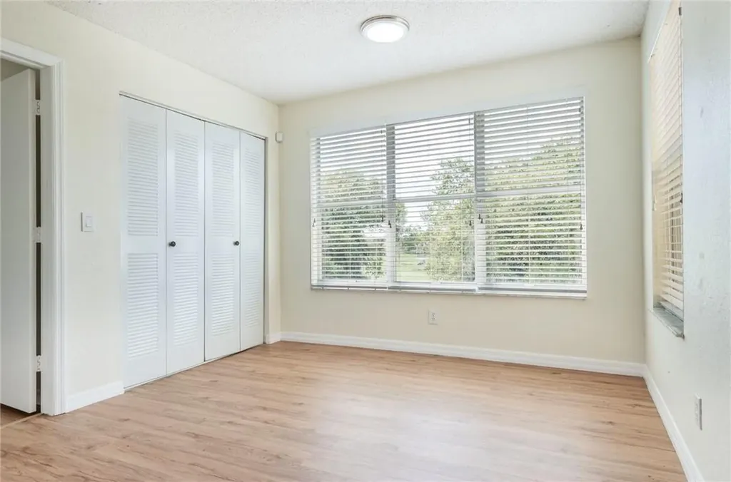 417 Vista Isle Drive Sunrise FL 33325