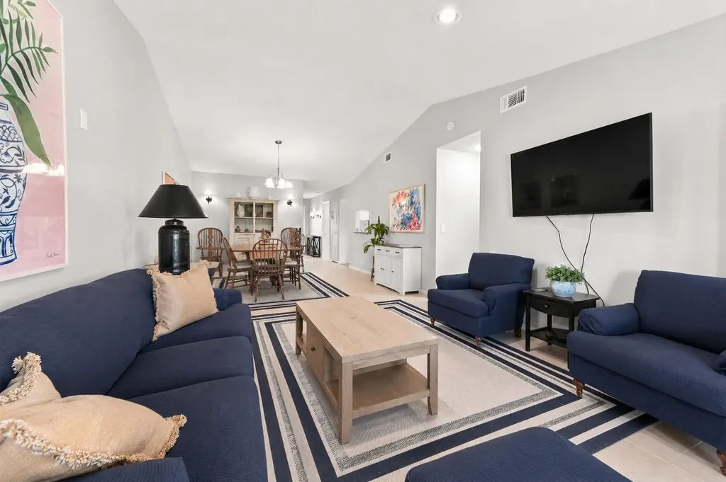 15234 Lakes Of Delray Boulevard Delray Beach FL 33484