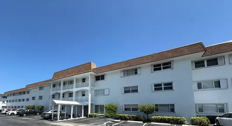 110 Shore Court North Palm Beach FL 33408