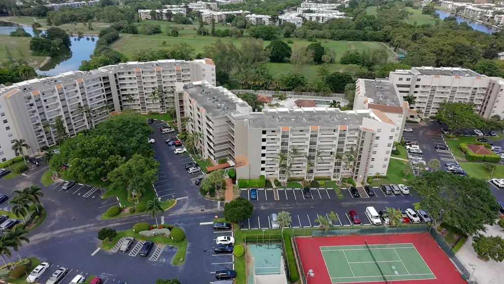 3930 Inverrary Boulevard Lauderhill FL 33319