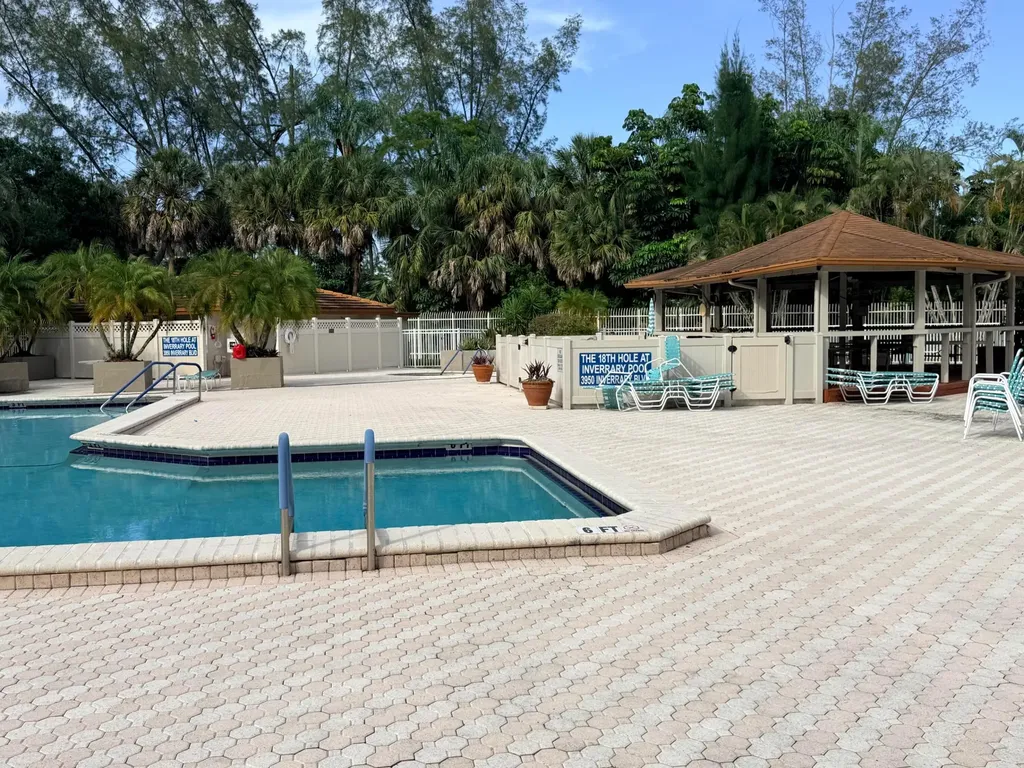 3930 Inverrary Boulevard Lauderhill FL 33319