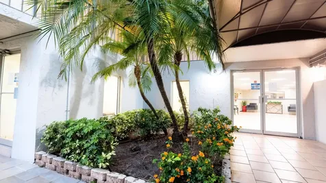 3930 Inverrary Boulevard Lauderhill FL 33319