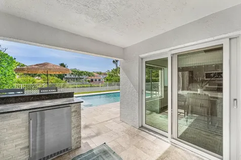 583 Canoe Point Delray Beach FL 33444