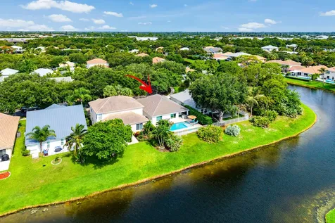 583 Canoe Point Delray Beach FL 33444