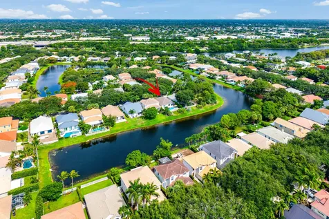 583 Canoe Point Delray Beach FL 33444