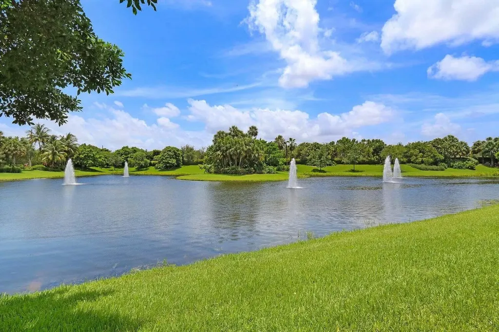 6850 Venidita Beach Drive Delray Beach FL 33446