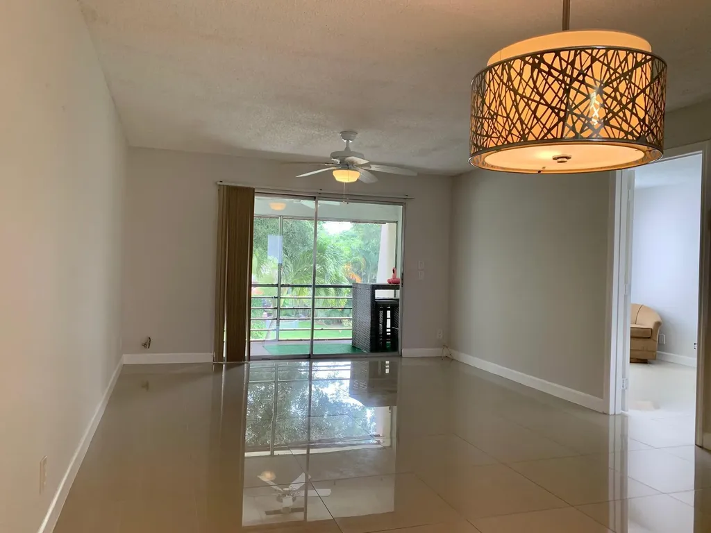 2500 Fiore Way Delray Beach FL 33445