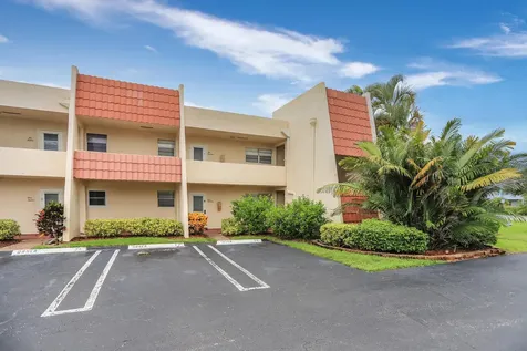 2500 Fiore Way Delray Beach FL 33445