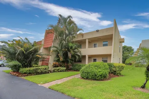 2500 Fiore Way Delray Beach FL 33445