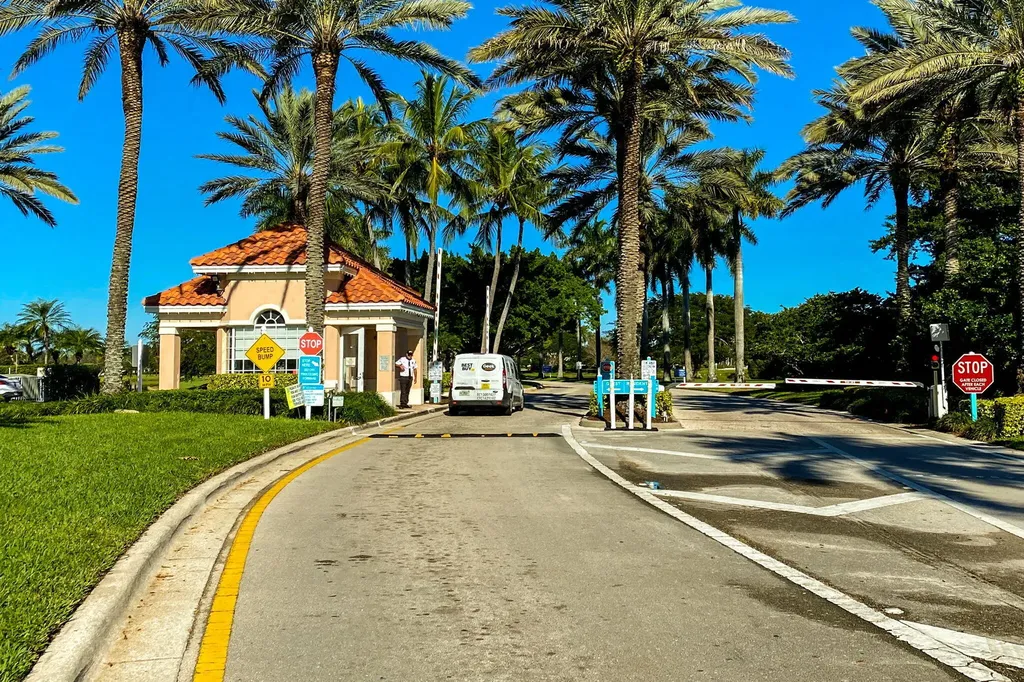 2774 Livingston Lane West Palm Beach FL 33411