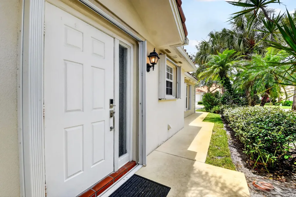 2774 Livingston Lane West Palm Beach FL 33411