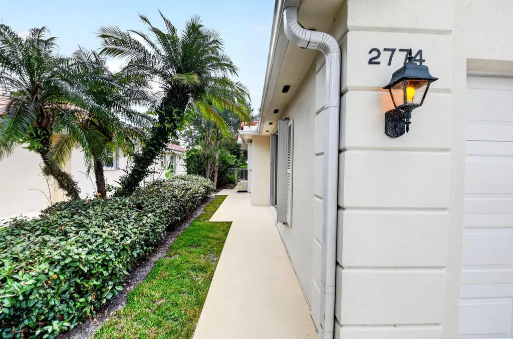 2774 Livingston Lane West Palm Beach FL 33411