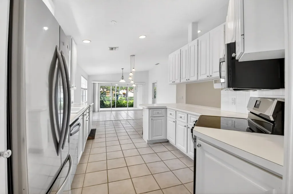 2774 Livingston Lane West Palm Beach FL 33411