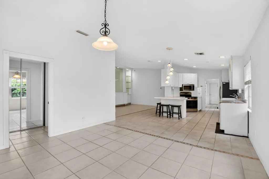 2774 Livingston Lane West Palm Beach FL 33411