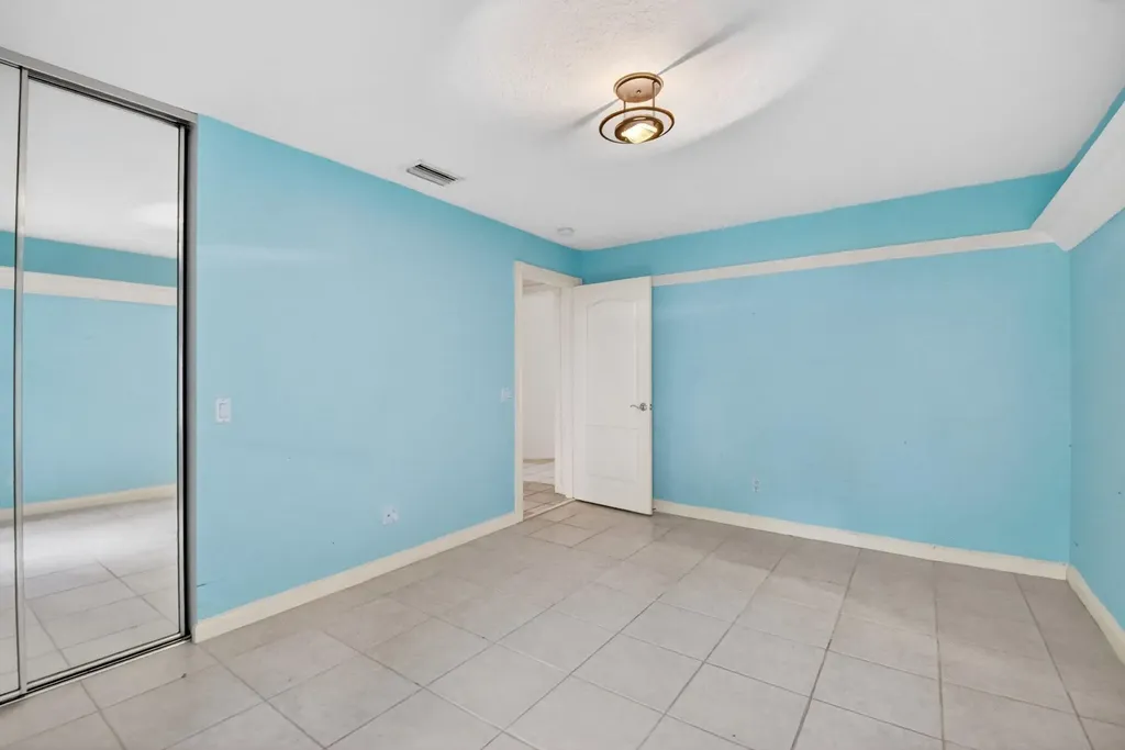 2774 Livingston Lane West Palm Beach FL 33411