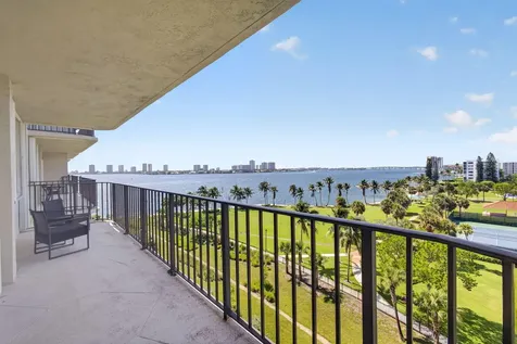 801 Lake Shore Drive Lake Park FL 33403