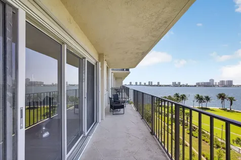 801 Lake Shore Drive Lake Park FL 33403