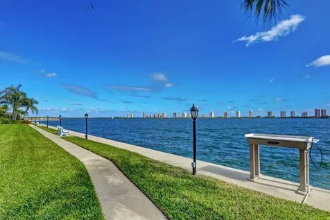 801 Lake Shore Drive Lake Park FL 33403