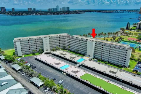 801 Lake Shore Drive Lake Park FL 33403