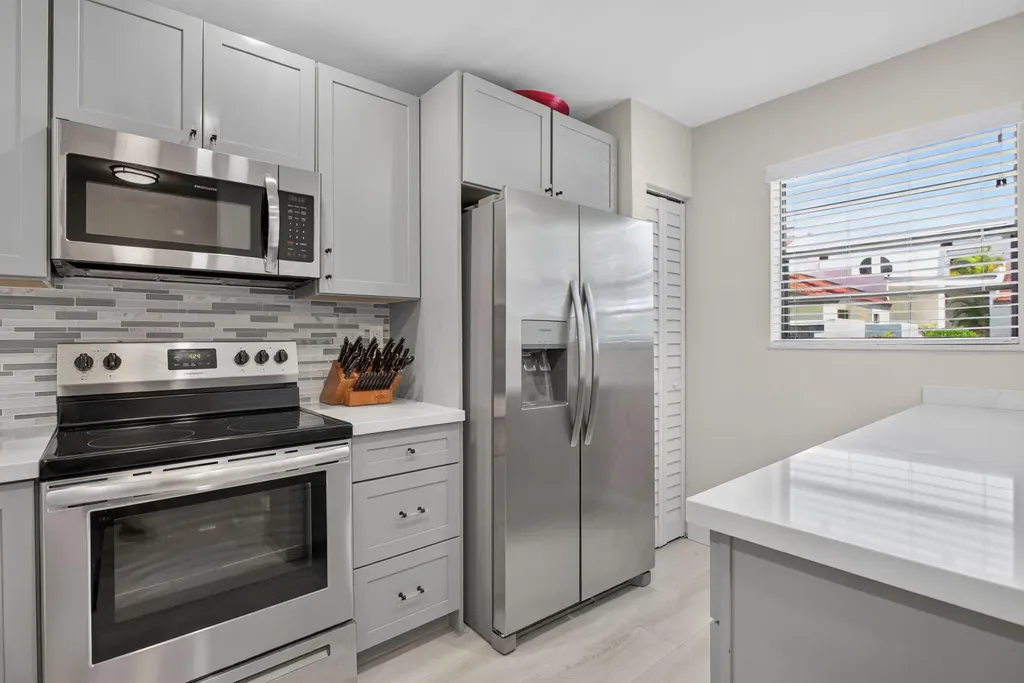 539 NW 36th Avenue Deerfield Beach FL 33442