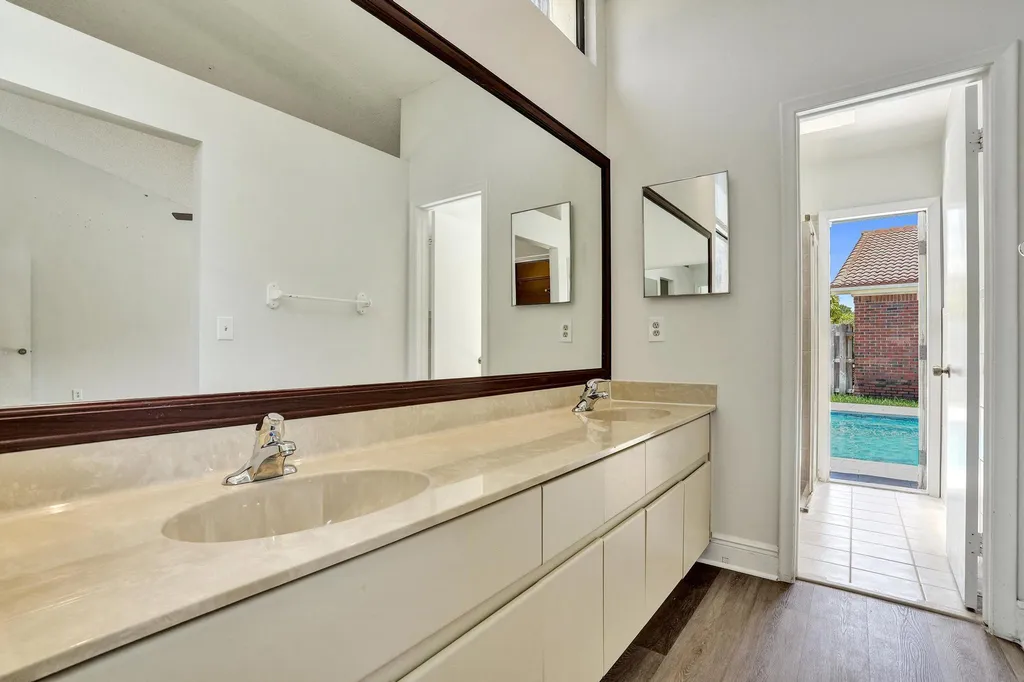 3375 W Point Drive Cooper City FL 33026