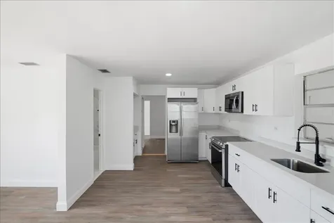 270 SW 10th Avenue South Bay FL 33493