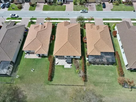 1804 Berkshire Circle SW Vero Beach FL 32968