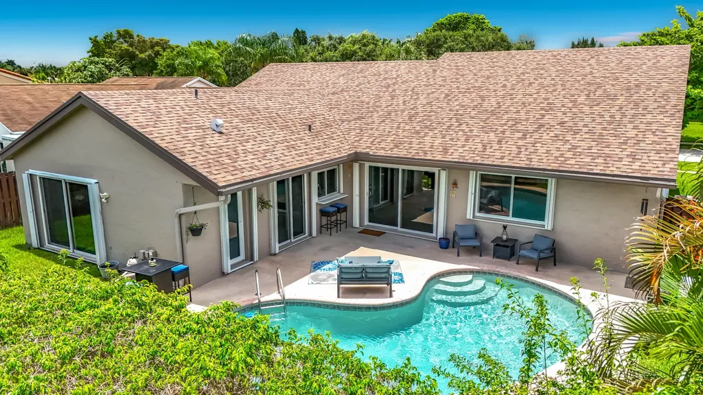 16751 Redwood Way Weston FL 33326