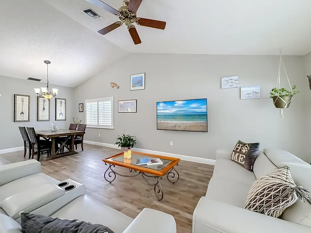 16751 Redwood Way Weston FL 33326