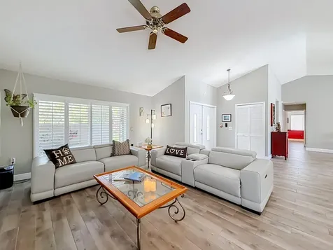 16751 Redwood Way Weston FL 33326