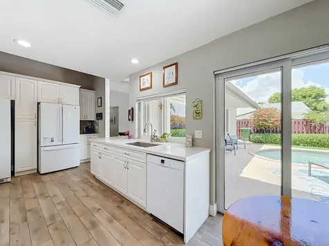 16751 Redwood Way Weston FL 33326
