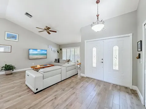16751 Redwood Way Weston FL 33326