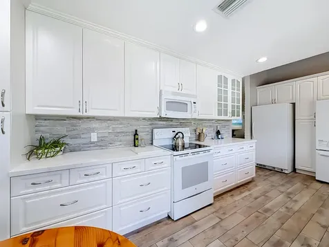 16751 Redwood Way Weston FL 33326