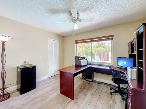 16751 Redwood Way Weston FL 33326
