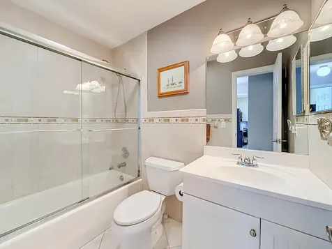 16751 Redwood Way Weston FL 33326