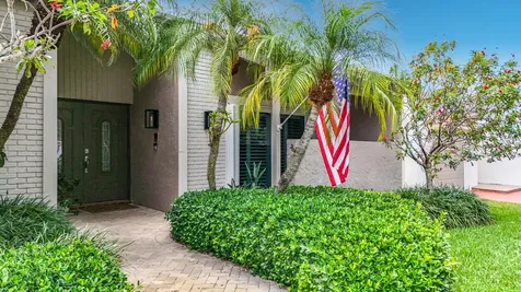 16751 Redwood Way Weston FL 33326