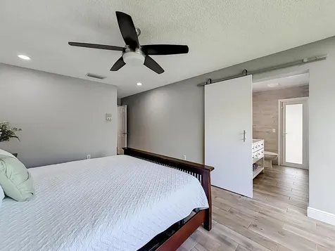 16751 Redwood Way Weston FL 33326