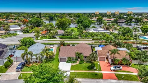 16751 Redwood Way Weston FL 33326