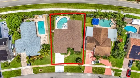 16751 Redwood Way Weston FL 33326