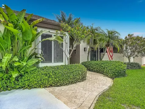 16751 Redwood Way Weston FL 33326
