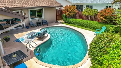 16751 Redwood Way Weston FL 33326