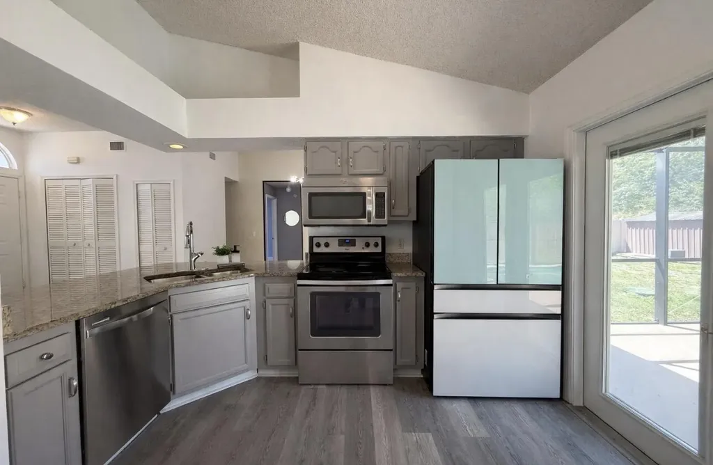 2230 SE Dill Lane Port St Lucie FL 34952