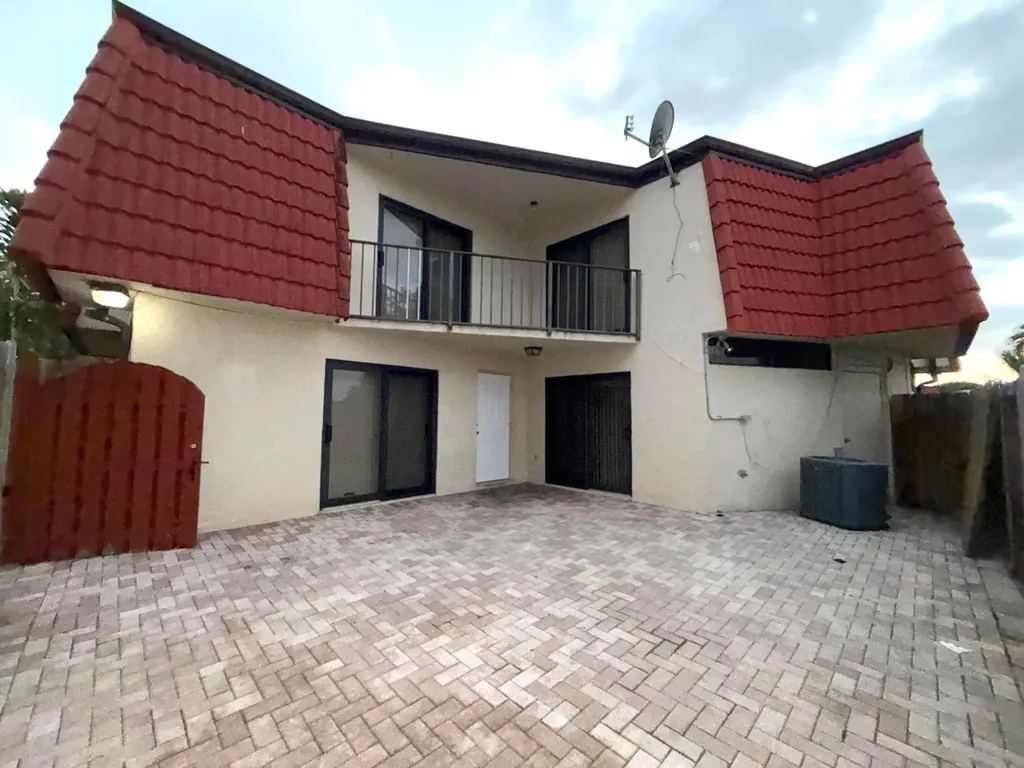3757 Victoria Drive West Palm Beach FL 33406