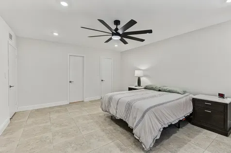 9 NE 19th Court Wilton Manors FL 33305