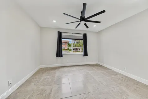 9 NE 19th Court Wilton Manors FL 33305