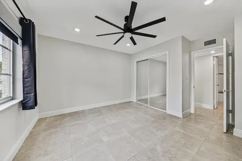 9 NE 19th Court Wilton Manors FL 33305
